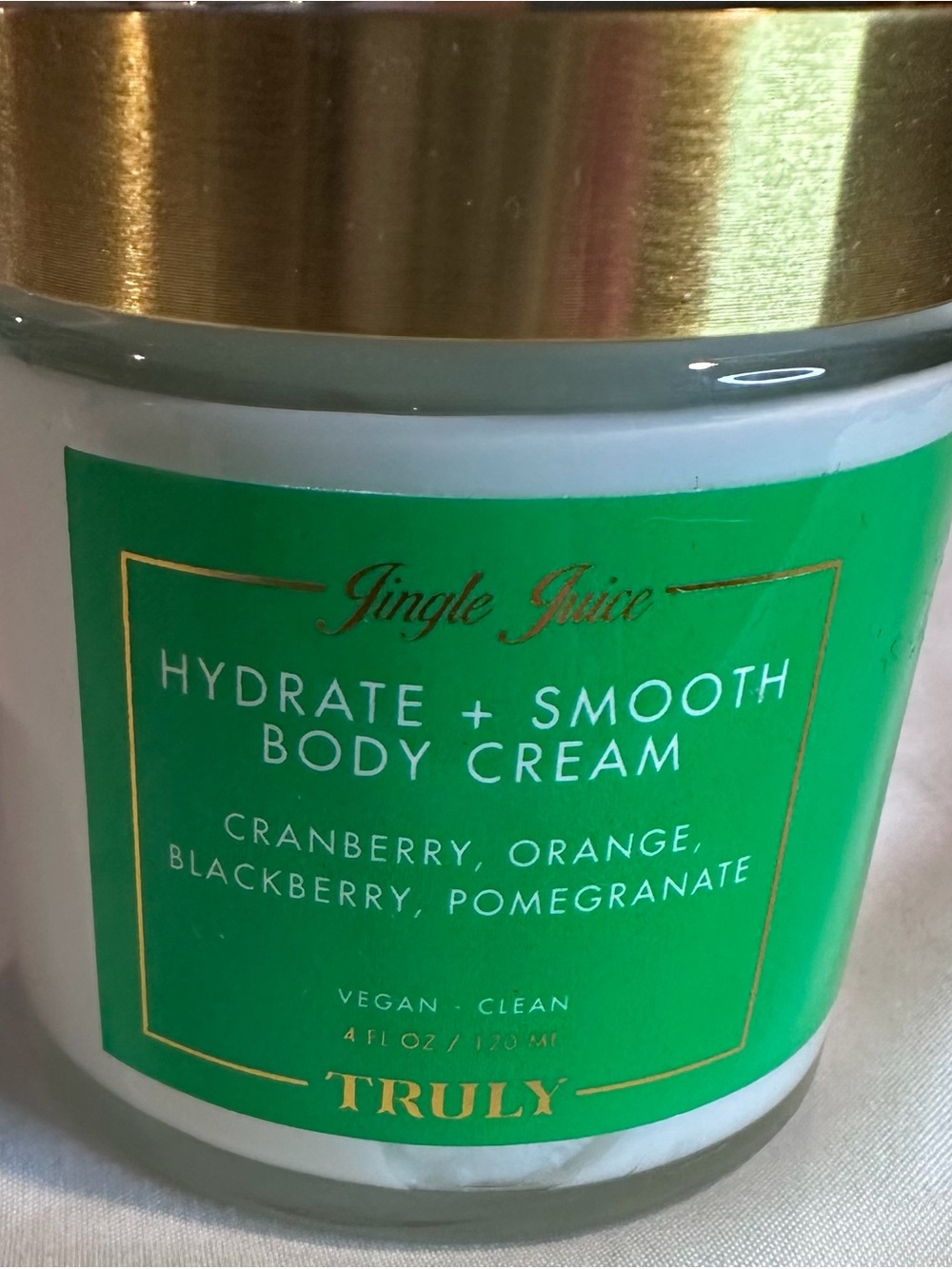 TRULY Jingle Juice Hydrate + Smooth Body Cream – Green with Gold Lid